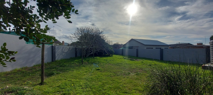 6 Bedroom Property for Sale in Gouritsmond Western Cape